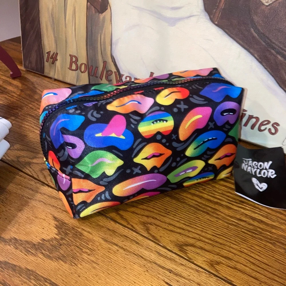 Jason Naylor Vibrant Lip Print Cosmetic Bag - NWT